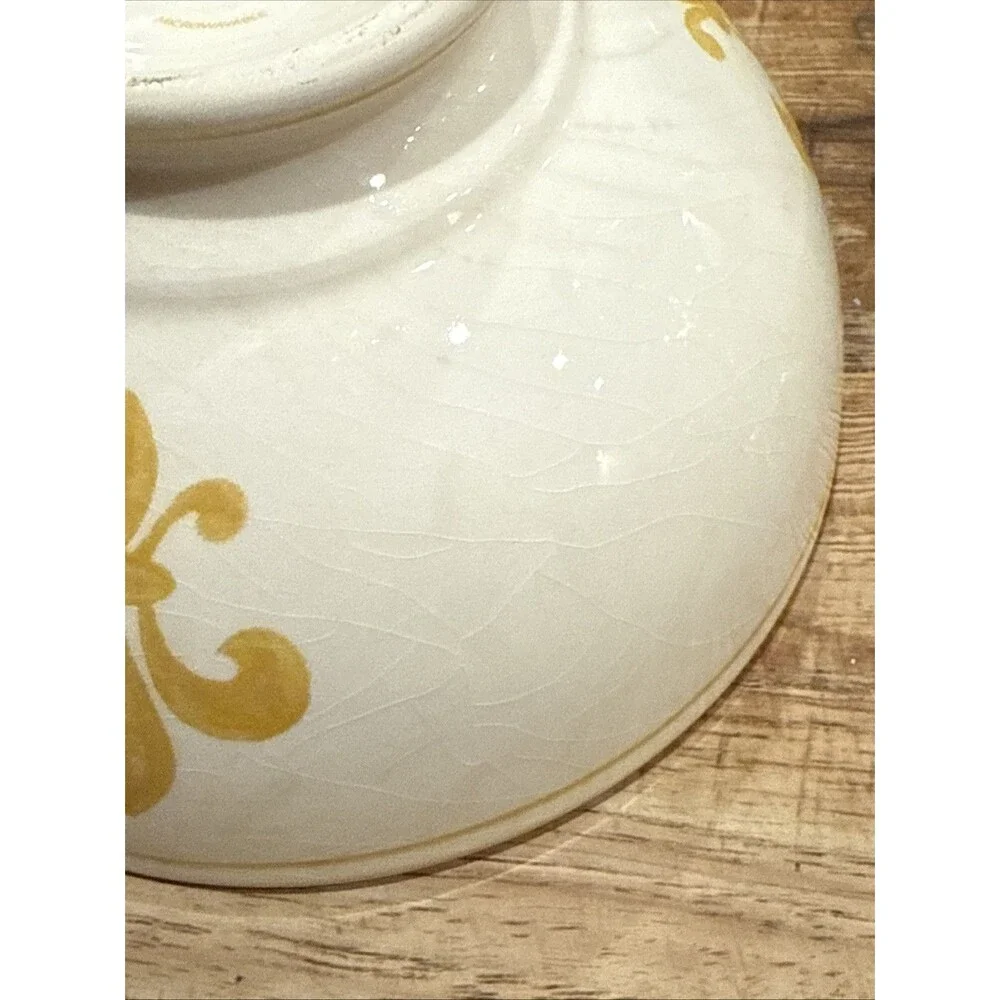 Williams Sonoma Fleur De Lis Yellow Gold Footed Soup Cereal Bowl